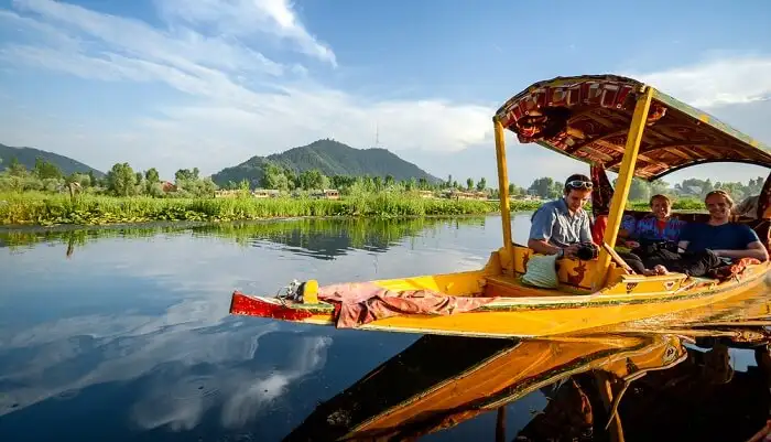 The Reason To Visit Kashmir And Why Should One Start Searching For Good Kashmir Tour Packages.